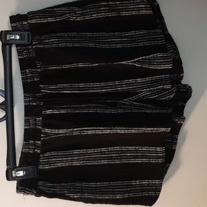 Universal Thread linen shorts size small